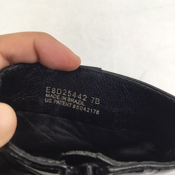 COLE HAAN Black Patent Leather Ankle Booties Sz 7 - Picture 5 of 7